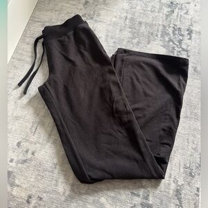 Garage Black snatch booty pants